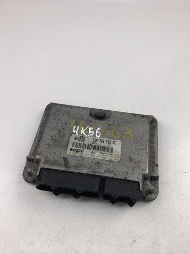 VW BORA 1J2 Motorsteuergerät ECU 06A906018DC 1999 23312350