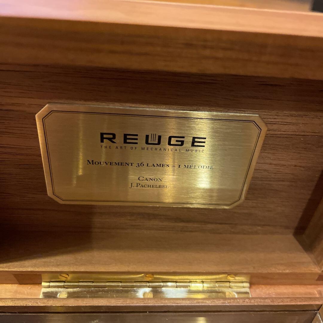 36 note Reuge The Art of Mechanical Music Box Swiss Canon Johann