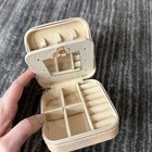 Foto 11 di 24
