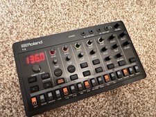 Roland Aira Compact T-8 Beat Machine 303 909 606