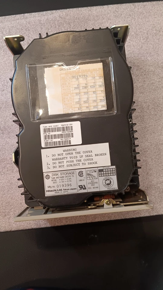 HITACHI DK516-15 1.3GB 5.25" FULL HEIGHT ESDI HARD DRIVE - Image 3 of 4