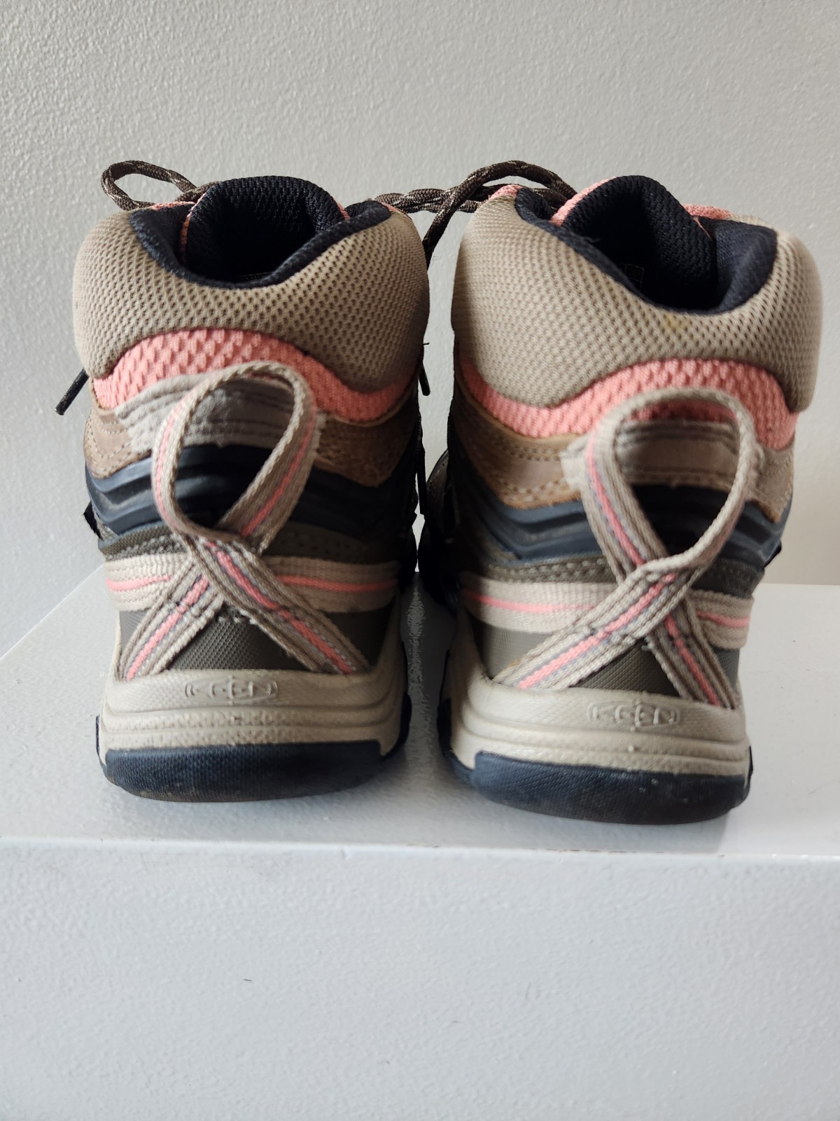 Stivali da lavoro donna Keen Ridge Flex escursionismo pelle marrone con rosa taglia 7 usati in ottime condizioni