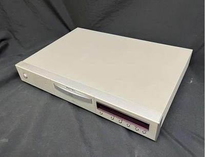 Rotel RCD-02 CD Player HDCD Support Slim Design Digital & Analog Output