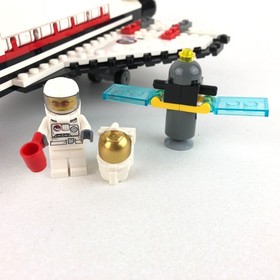 LEGO City 3367 Space Shuttle 100% Complete with Minifigure 2011 Retired