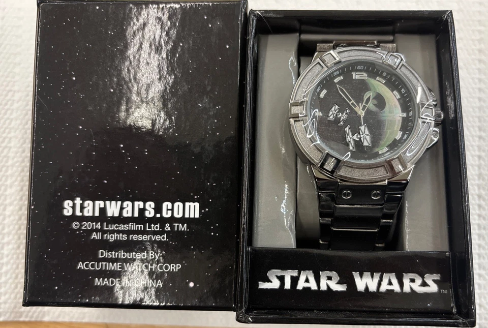 Reloj Accutime Estrella de la Muerte Star Wars 2014 nuevo en caja Foto 3 de 4
