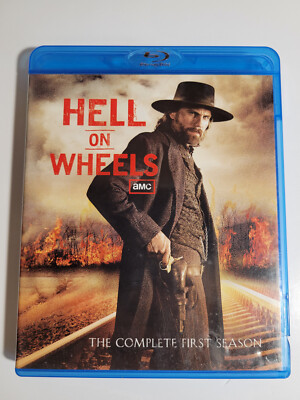 Hell on Wheels: The Complete First Season (Blu-ray) See Photos - Broken Case