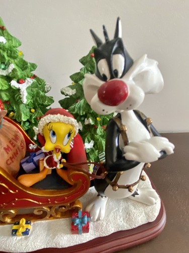 Danbury Mint Looney Tunes’ TWEETY CHRISTMAS SLEIGH Lighted Sculpture RARE, MINT - Picture 11 of 19