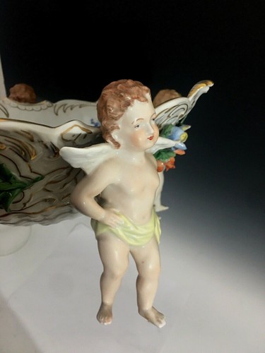 Carl Thieme Dresden Centerpiece Bowl w/ Four Cupids / Putti - Picture 3 of 12
