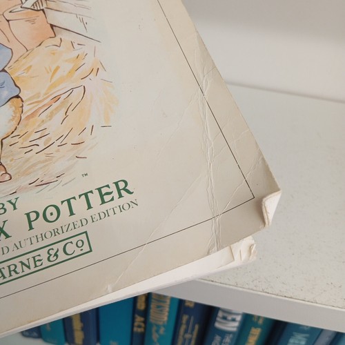 The Complete Adventures of Peter Rabbit by Beatrix Potter Puffin Book 1985 B44 - Imagen 5 de 5
