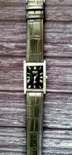 Vintage NOS Men Tank Rectangular Black Leather band Dress Watch Beautiful ⌚