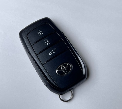 Toyota Yaris Cross MXPA10 Genuine 3 Button Smart Remote Key 231451−2550 OEM - Picture 3 of 6