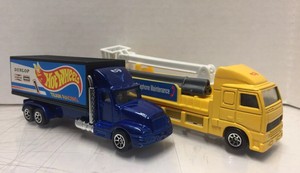 hot wheels bucket truck