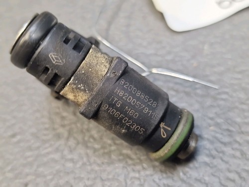 Inyector Renault Clio / Twingo - 1.2i 16v 100cv D4F784/D4F780 - 8200579115 - Imagen 3 de 3