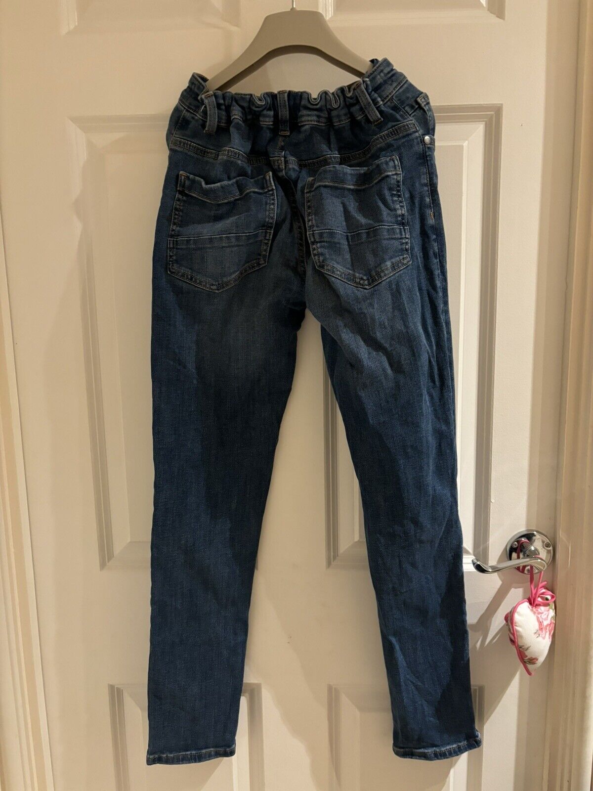 Picture 4 of 5