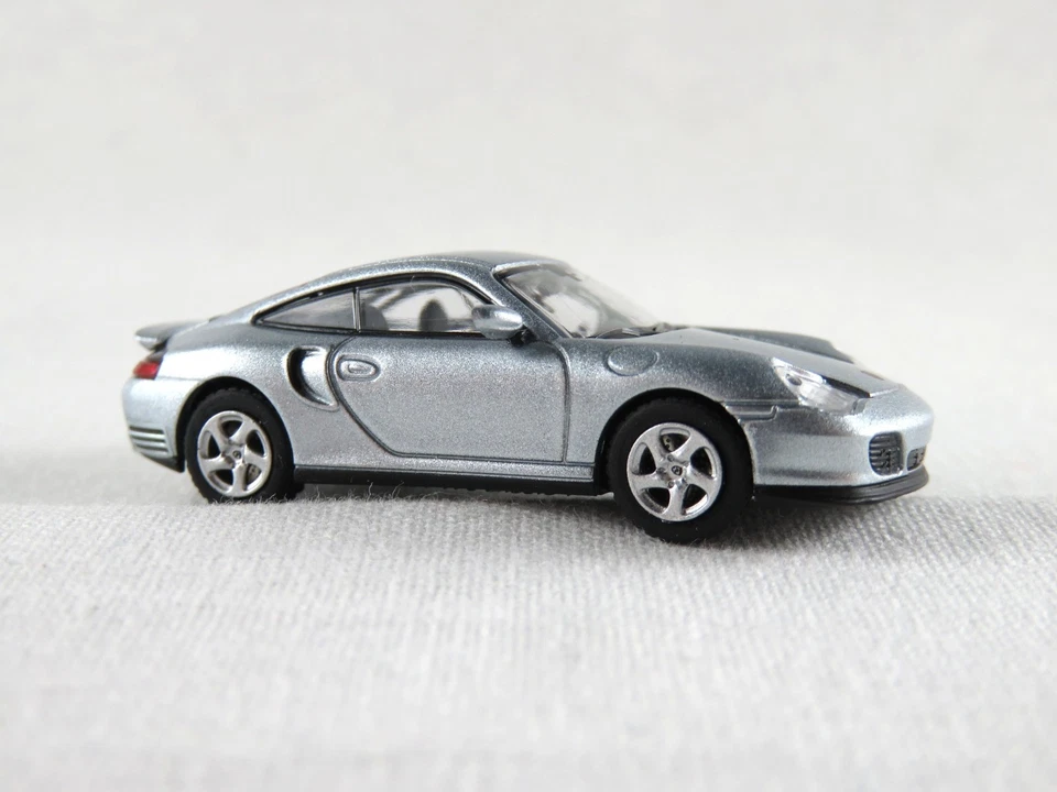 Minichamps 870 068170 Porsche 911 Turbo (2000) in silbermetallic 1:87/H0 NEU/OVP - Bild 2 von 4