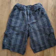 Wrangler WRG Jeans Co Boys Grey Plaid Cargo Shorts Size 12 Husky