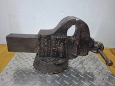 Chas Parker Bench Vise 239 x 3.75 Jaw 18 x 9.25 x 7.5 Machinist Swivel Vise