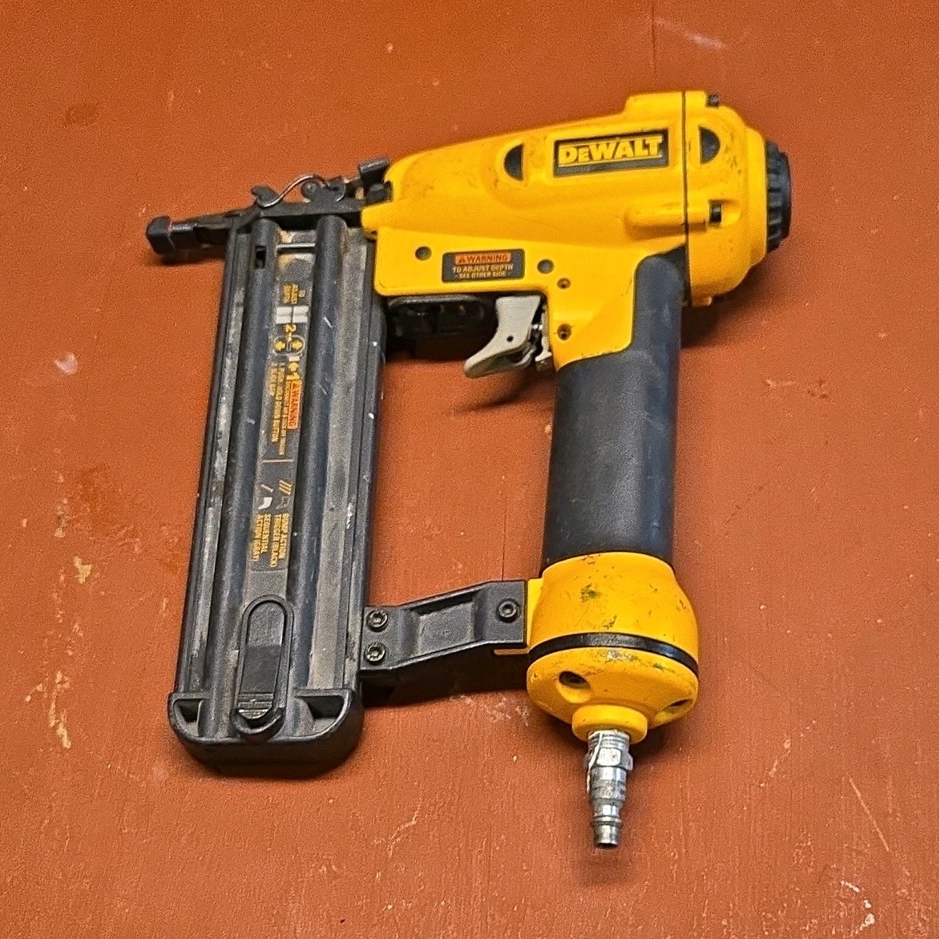 DEWALT D51238 2" 18 Gauge Pneumatic Brad Nailer Nail Gun Tool for Brad Nails