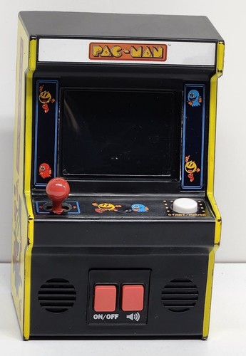 Pac Man Mini Handheld Arcade Video Game 09545 Bandai NAMCO Entertainment GETESTET