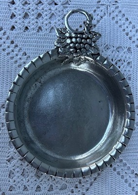 Vintage Etain Fin French Cuisine Grapes Motif Pewter Coaster Trinket Dish Italy