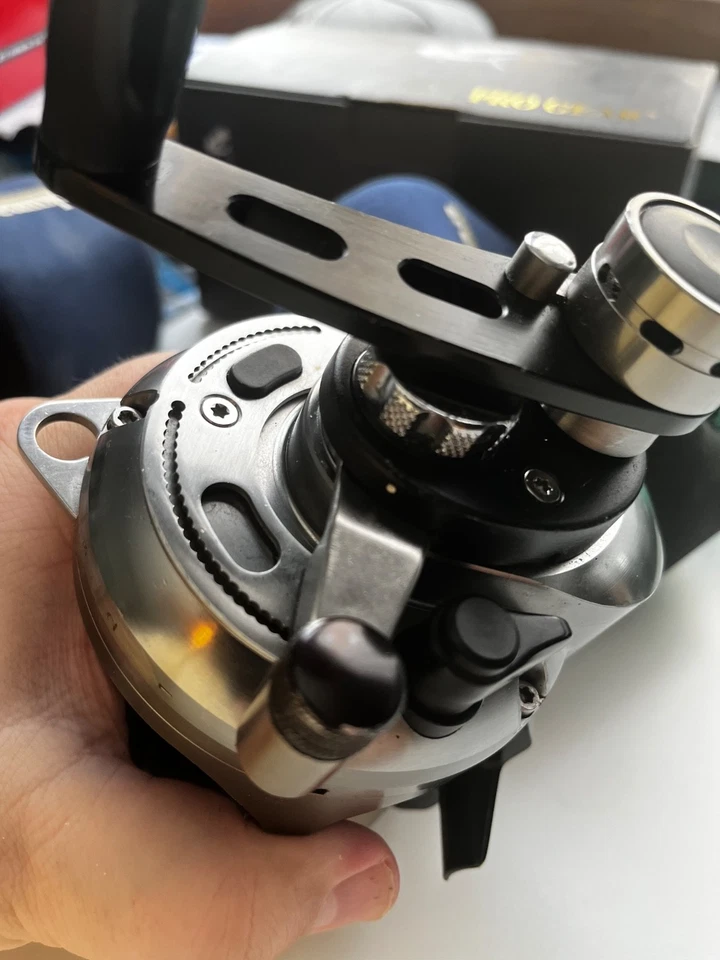 okuma makaira 16 Foto 4 de 4