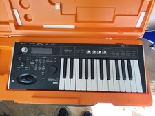 Korg Micro x Synthesizer with Power Supply Carry Case