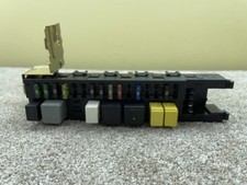 2001-2009 Mercedes W203 C-class W209 Clk Class Rear Trunk Sam Fuse Relay Box