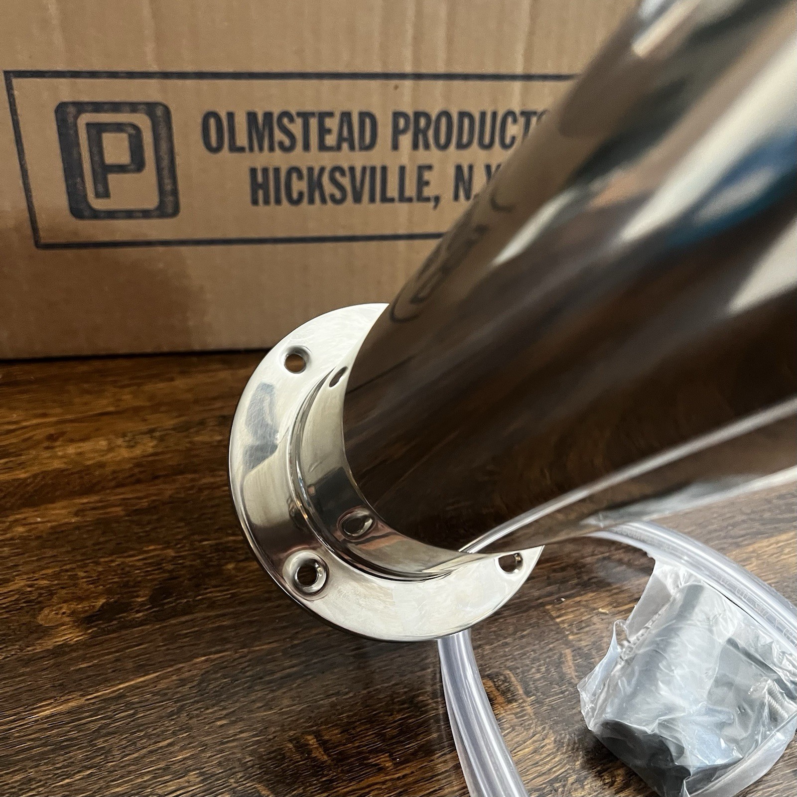 OLMSTEAD ANGLED TOP SINGLE TAP BEER KEG STAINLESS STEEL TOWER