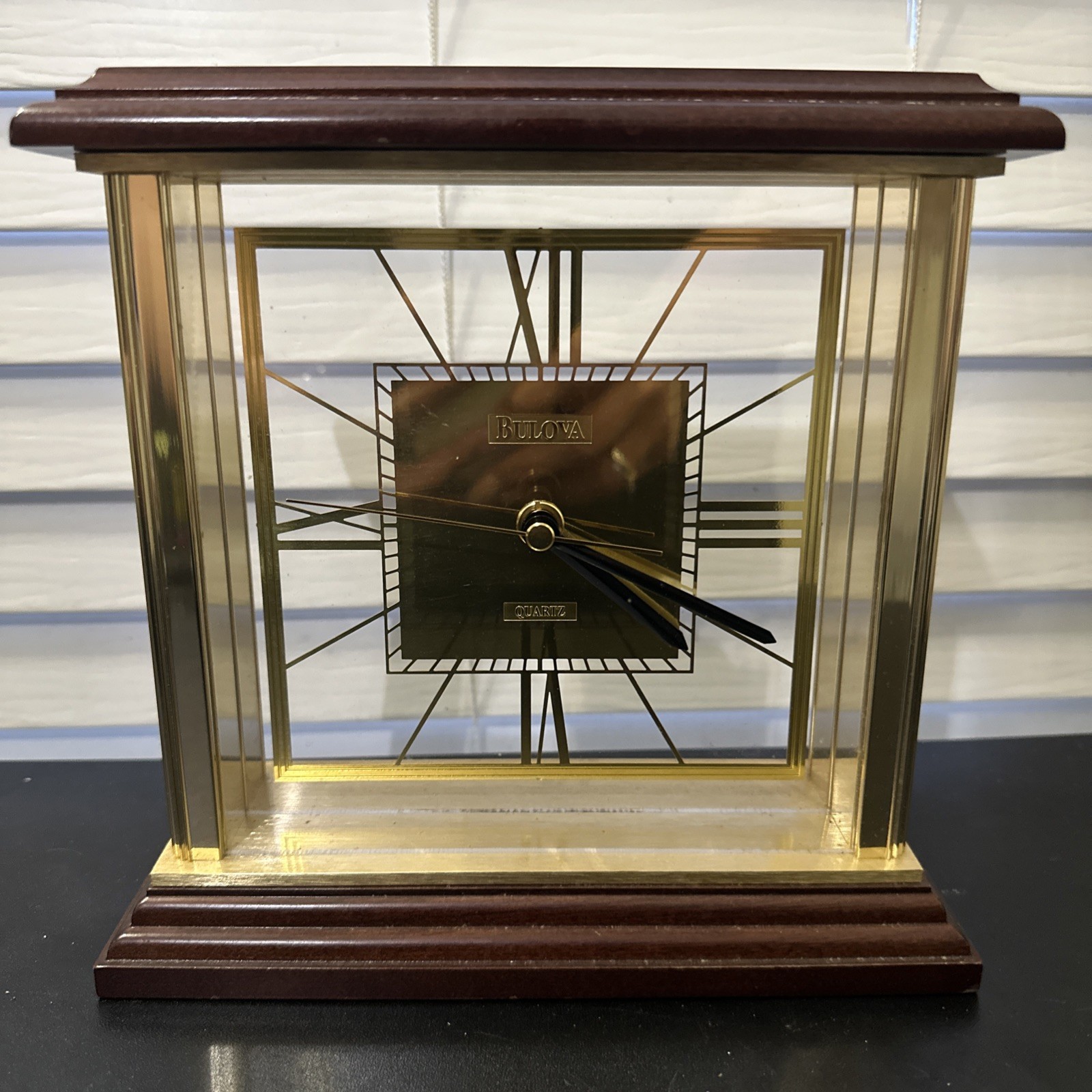Bulova Vintage Quartz Desk Mantle Clock  8x8 Gold And Cherry