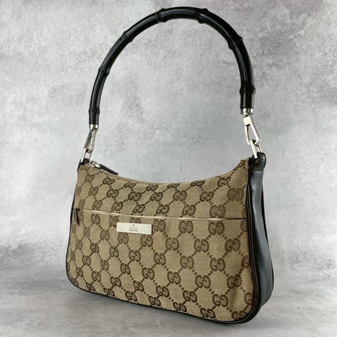 Excellent condition GUCCI GG canvas bamboo beige accessory pouch