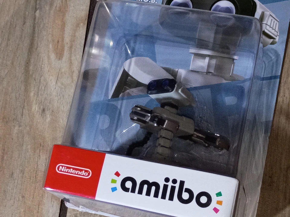 Nintendo Amiibo R.O.B. Figura Rob - Serie Super Smash Bros. Nueva en Caja Sellada Foto 2 de 4