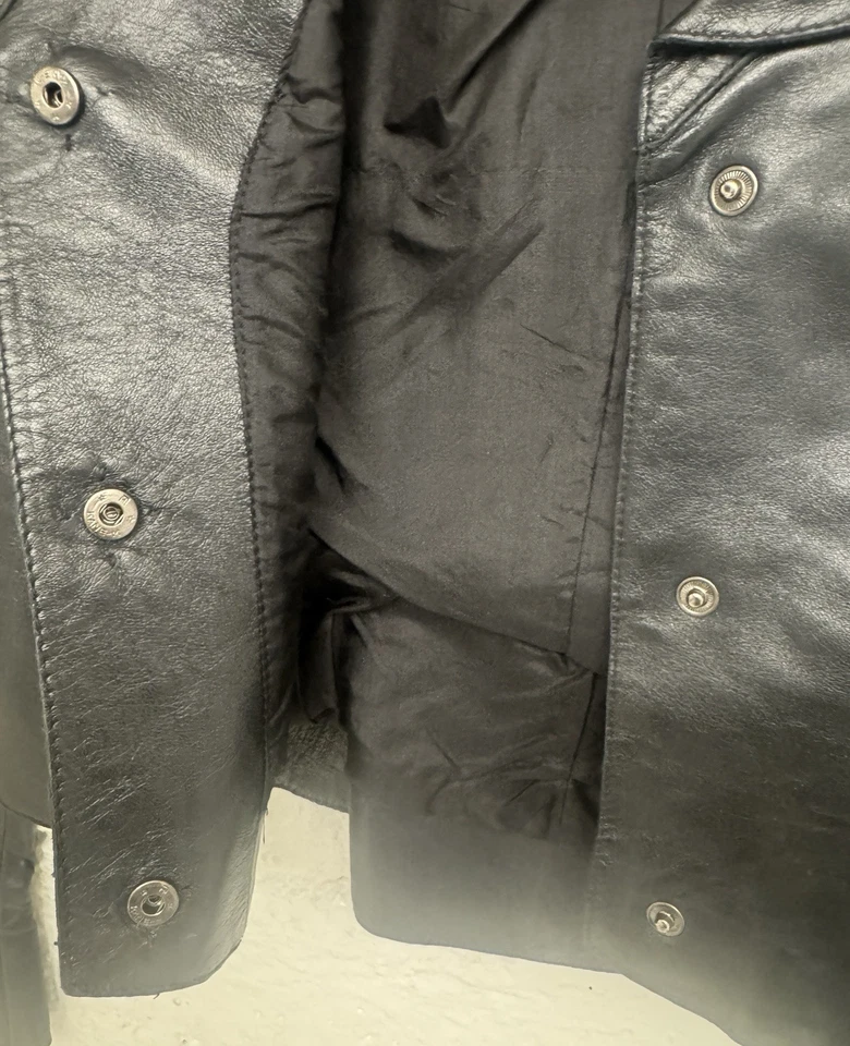 Blazer de cuero negro con peplums Betsey Johnson vintage raro - forro de seda talla 8 Foto 3 de 4