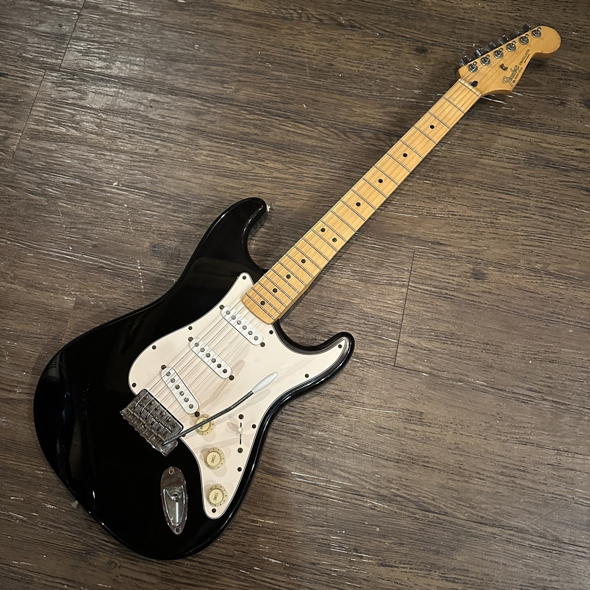 ■Fender Mexico Stratocaster Standard 2021 Fender Mexican Stratocaster Electric Guitar - Evolution
