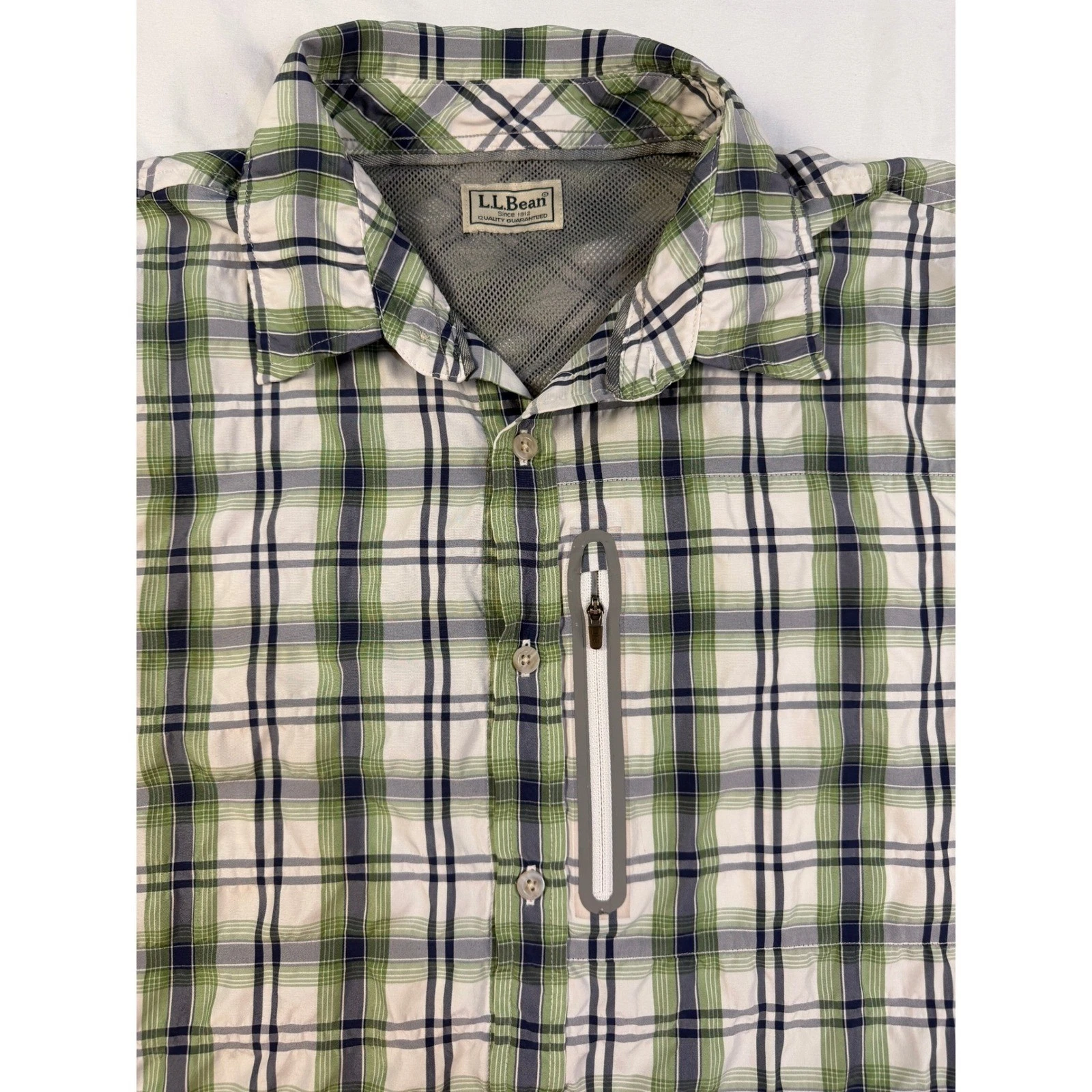 LL Bean Mens Large Green Plaid Long Sleeve Hiking Shirt Ventilated 288077