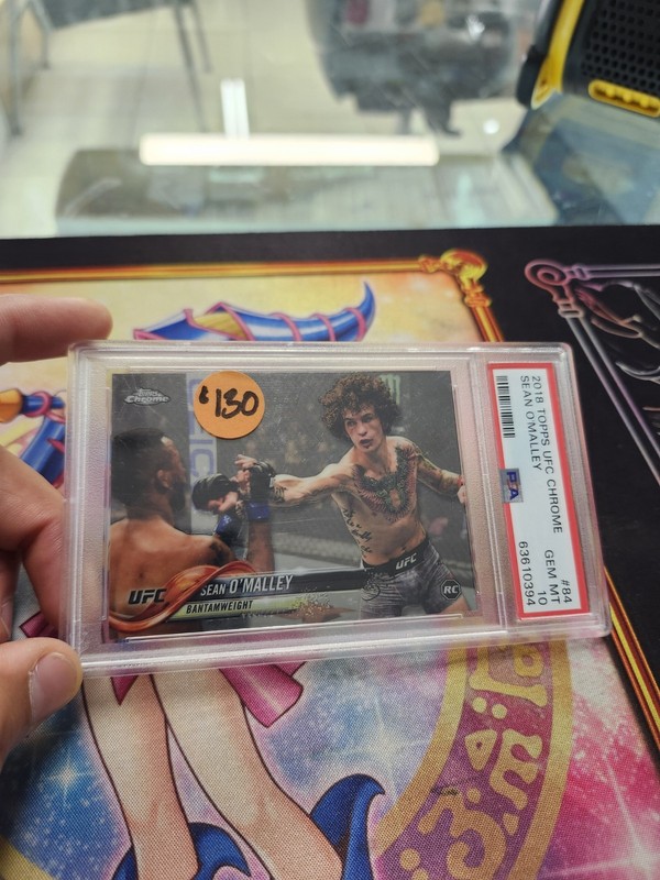 2018 Topps Chrome UFC "Suga" Sean O’Malley #84 PSA 10 RC - UFC 324 - Paramount +