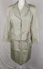 Vintage Talbots 2 PC Skirt Suit Womens 14P Pastel Green 100 Silk Floral Career