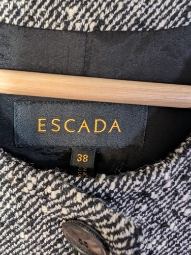 Giacca blazer Escada Boucle tweed nero bianco con bottoni completamente foderata taglia 38 M 129 - Foto 3 di 9