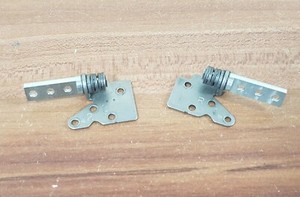 Hinge Display-Scharniere L+R aus Notebook Fujitsu Lifebook E782