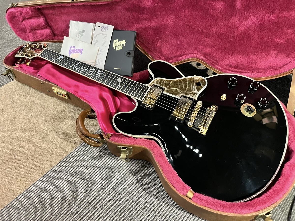Gibson [USED] B.B.King Lucille 70th Anniversary Ebony Black