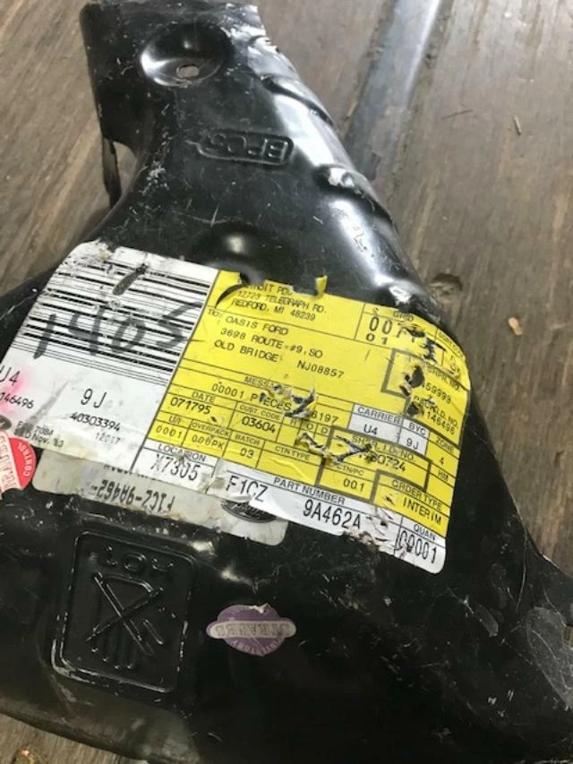 Carburador protector térmico Ford Escort 1991-1993 1,8 L F1CZ-9A462-A nuevo de lote Foto 3 de 3