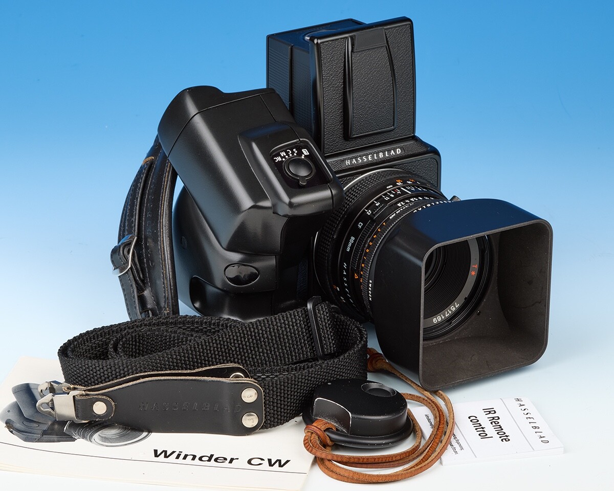 Hasselblad 503cw w/winder & 80mm CF f/2.8 waist level finder Hasselblad 503cw w/winder & 80mm CF f/2.8 waist level finder