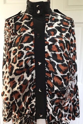 Ladies Shirt Size 12 14 L Leopard Print Designer Blouse Bat Wing Statement - Picture 8 of 12
