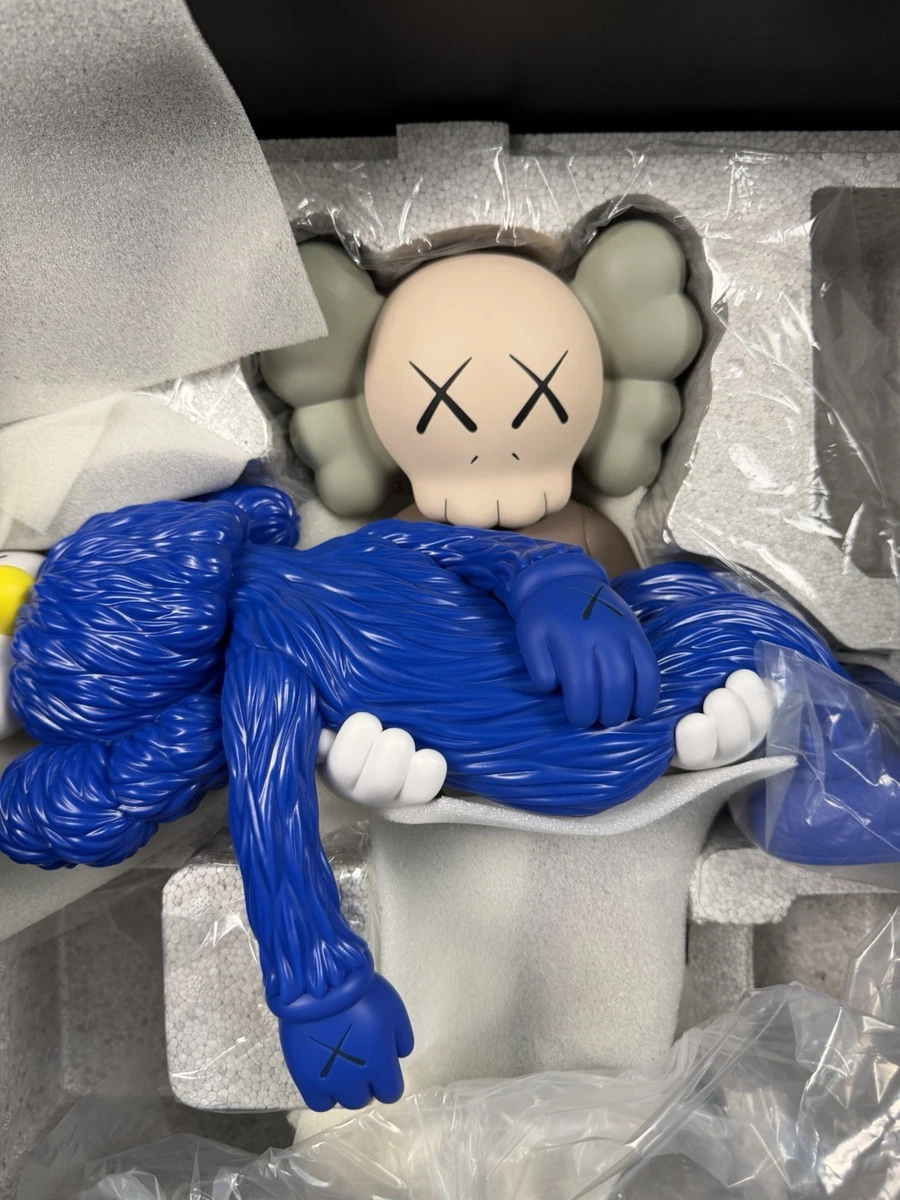 kaws KAWS Companion Vinyl Designer & Urban Vinyl Action Figures