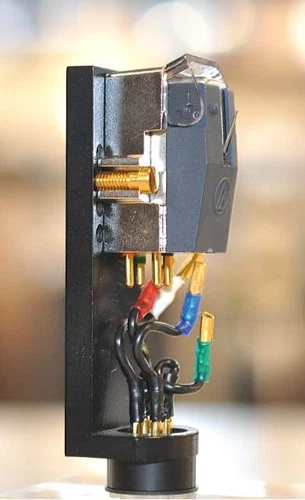 Audio-Technica AT15Ea VM Cartridge with Shell, 4mV Output, 18.5g Weight - 第 3/6 張圖片