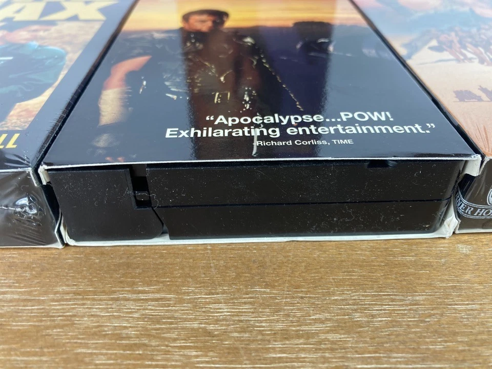 Mad Max Collection VHS Box Set The Road Warrior Beyond Thunderdome New *Read Foto 4 de 4