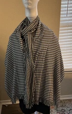 JOAN RIVERS Classic Collection Houndstooth Fringed Scarf, Shaw, Wrap. One Size