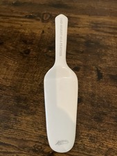 Mary  Berry Collection Cake Server (Cake As Light As A Feather)