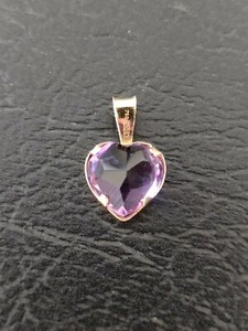 Pendentif coeur pierre rose Or 18 Carats