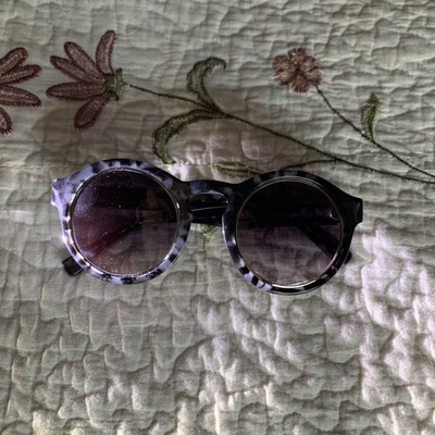 Derek Lam Bowery Round Frame Gray and Black Tortoiseshell  display picture 2