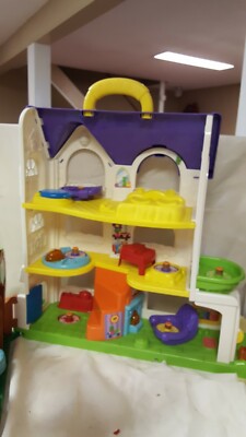 Go! Go! Smart Friends Busy Sounds Discovery Home from VTech with Nora